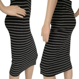 White House Black Market Black and White Striped Pencil Skirt